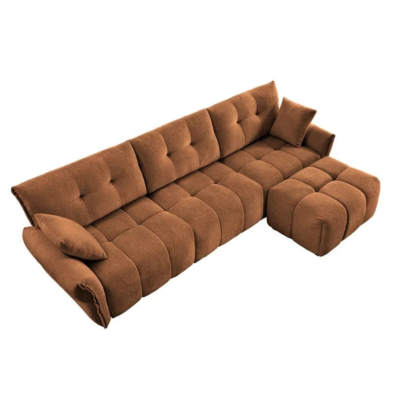 110,2 Canapé trois places en chenille, 1 pouf