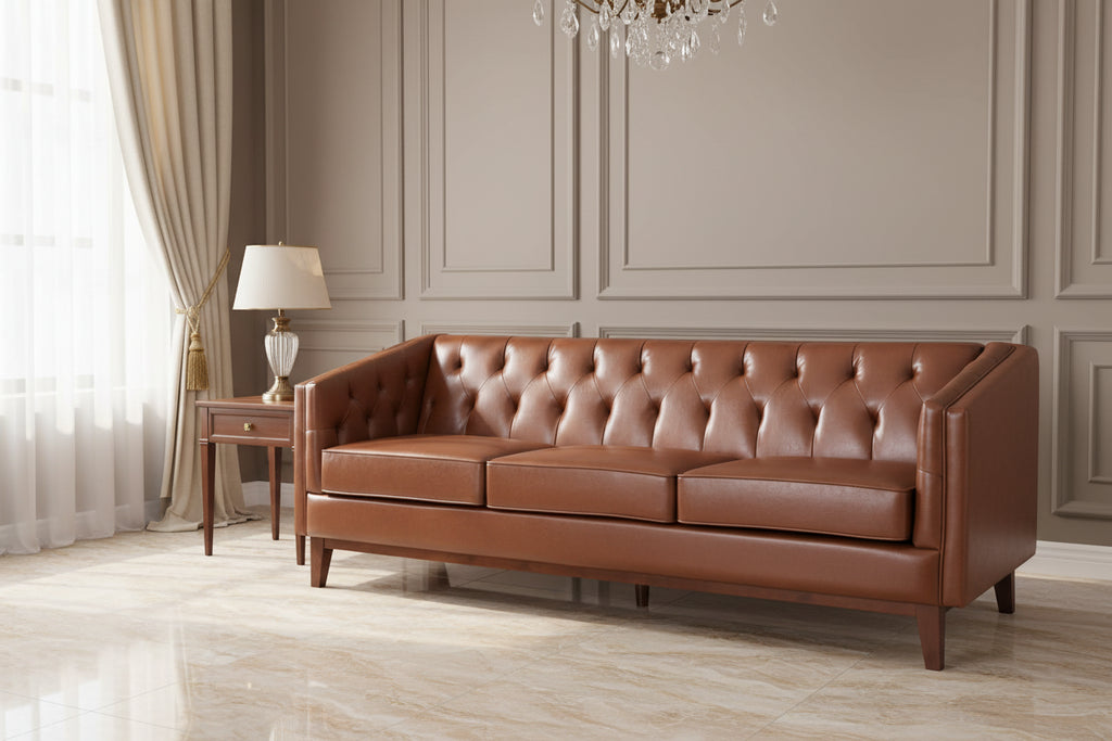 Canapé 3 places moderne marron clair en similicuir avec boutons touffetés et pieds en bois pour salon