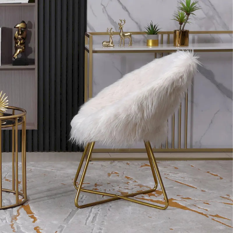 Fauteuil d'appoint en fausse fourrure, blanc