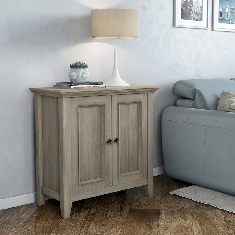 Meuble de rangement bas en bois massif, style transitionnel - 32 po l x 14 po p x 31 po h